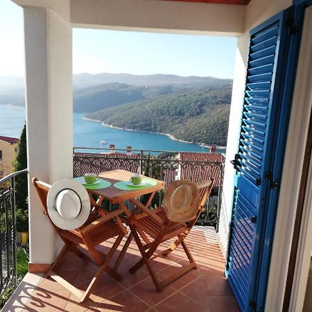 Apartments Mare Losinjska 16 Rabac Buitenkant foto