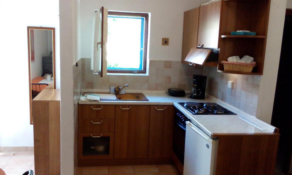Apartments Mare Losinjska 16 Rabac Kamer foto