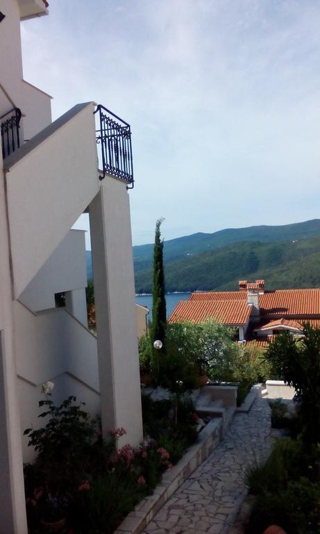 Apartments Mare Losinjska 16 Rabac Kamer foto