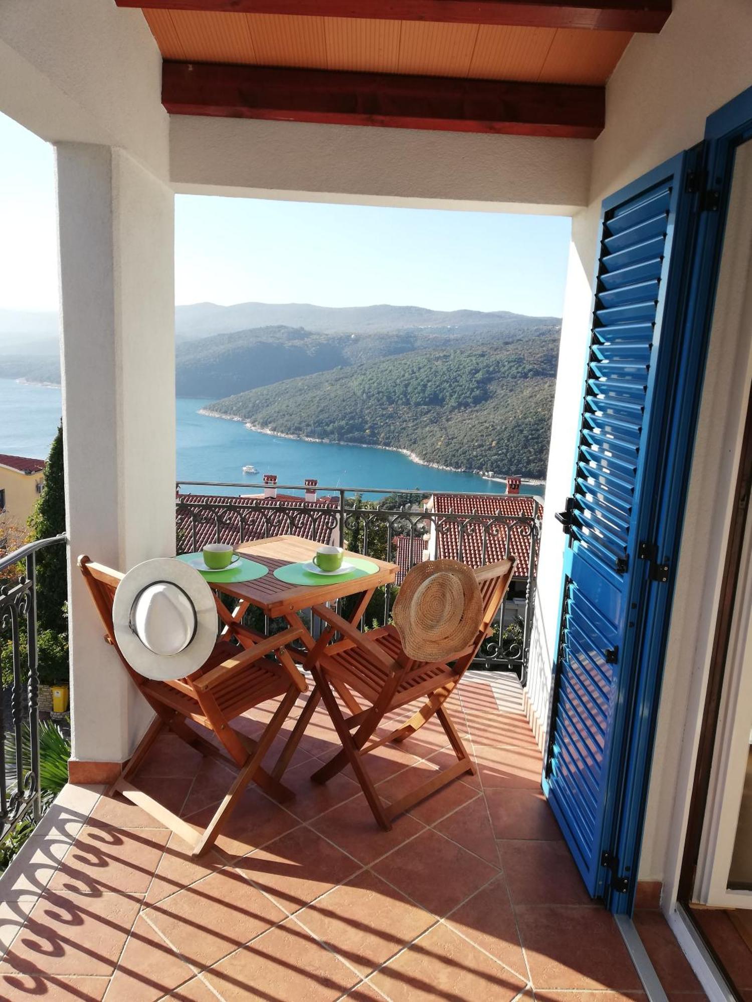 Apartments Mare Losinjska 16 Rabac Buitenkant foto